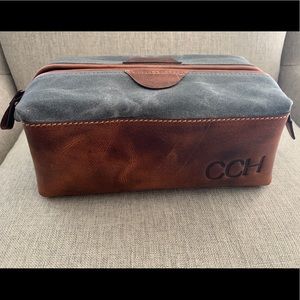 Waxed canvas & leather Dopp kit